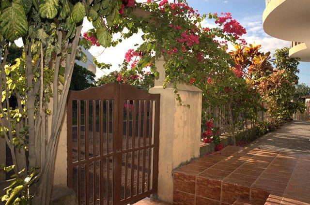 Hostal Sandrita Puerto Villamil Exterior photo