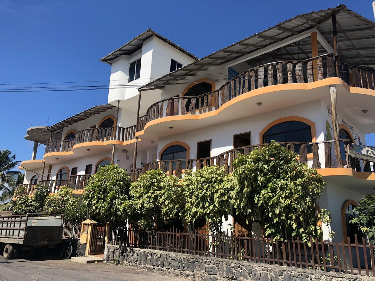 Hostal Sandrita Puerto Villamil Exterior photo
